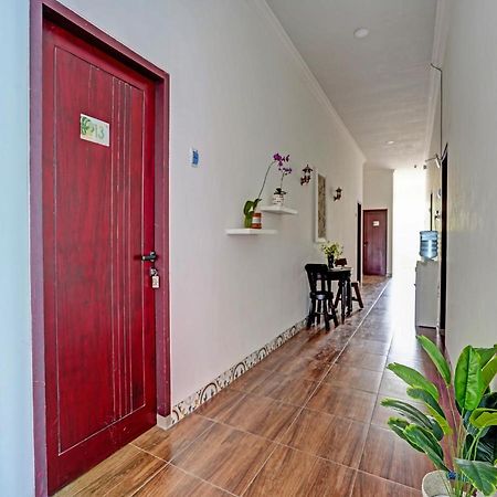 Capital O 91318 House Of Siti Boutique Homestay Jembel 外观 照片