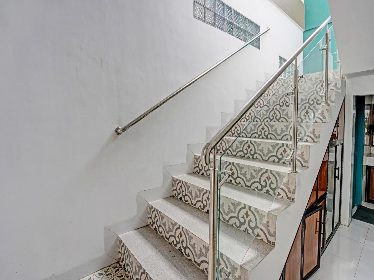 Capital O 91318 House Of Siti Boutique Homestay Jembel 外观 照片