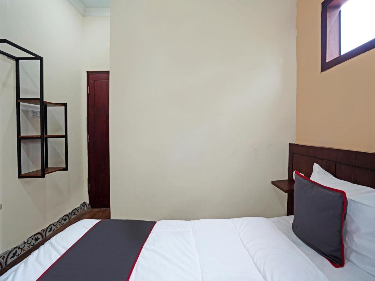 Capital O 91318 House Of Siti Boutique Homestay Jembel 外观 照片